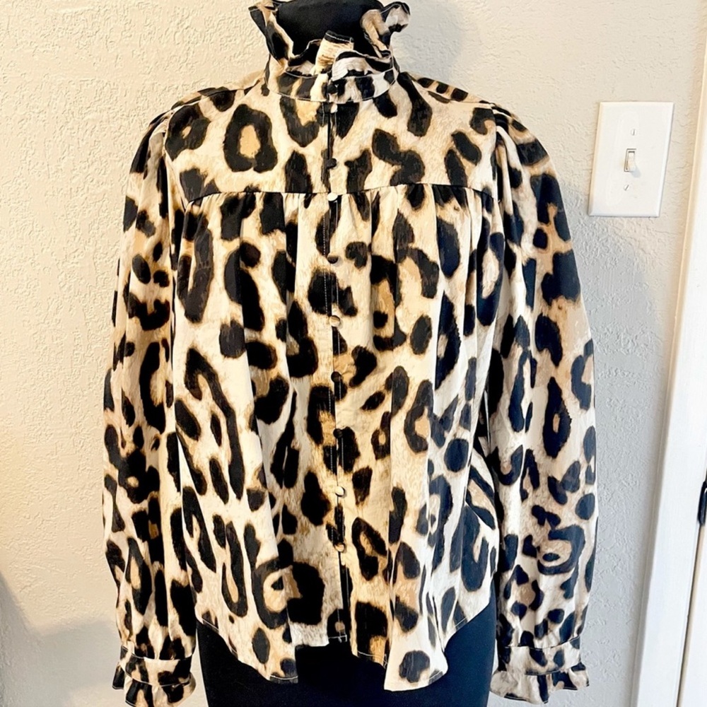 Leopard Blouse - Picture 3 of 6